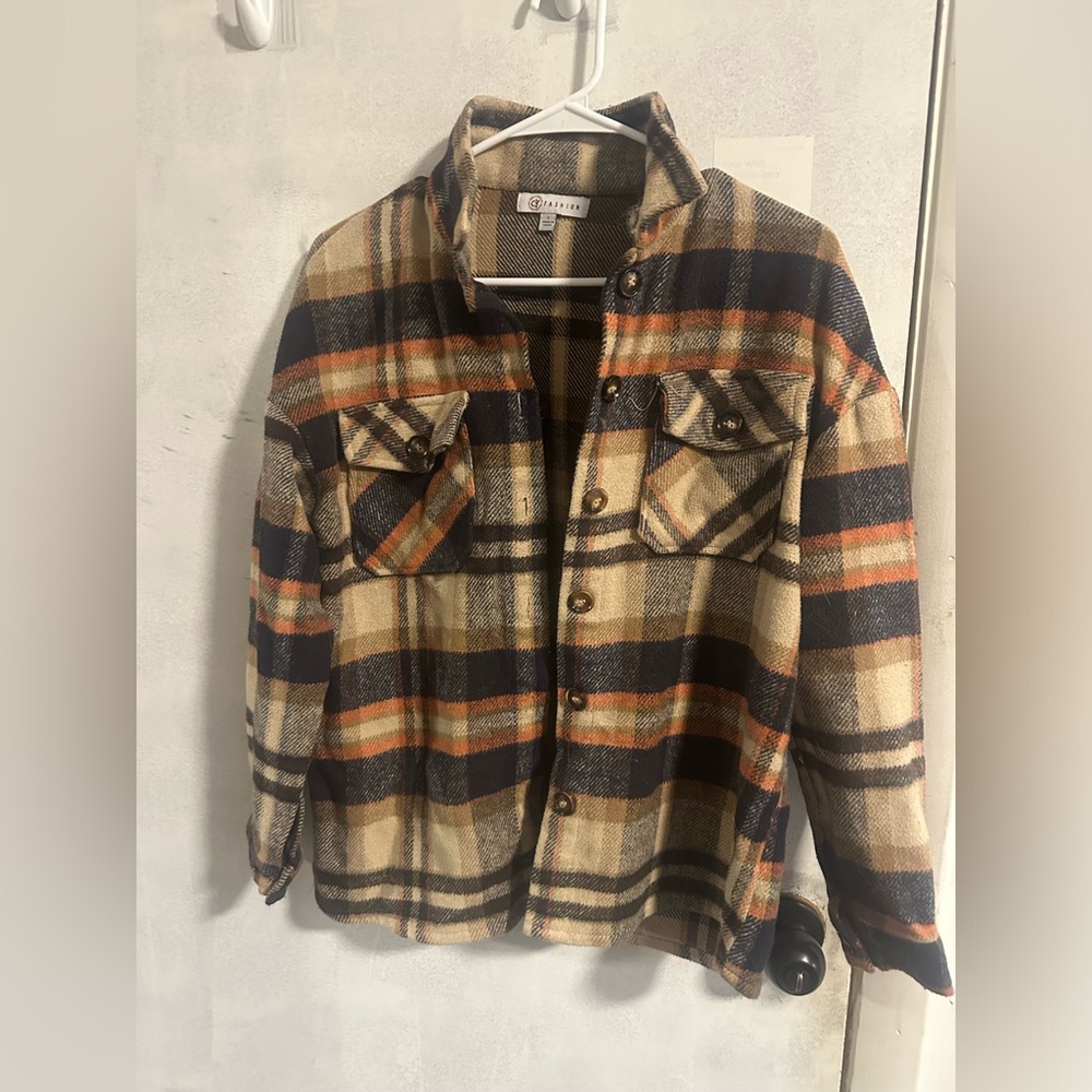 Women’s flannel size small